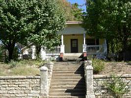 910 Locust Street