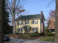 COLONIAL REVIVAL style